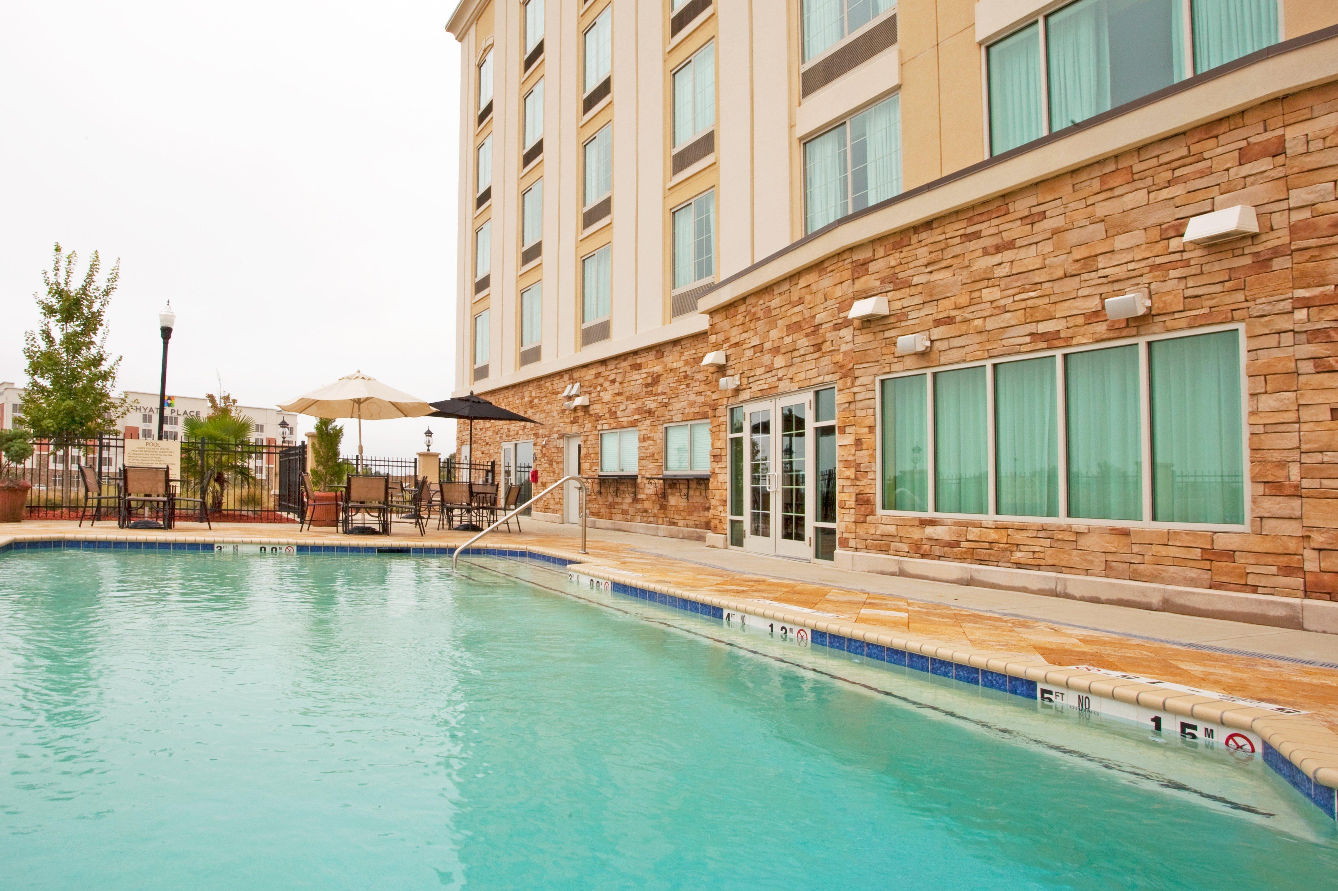 Holiday Inn Express & Suites Columbus At Northlake, An Ihg Hotel Exterior photo