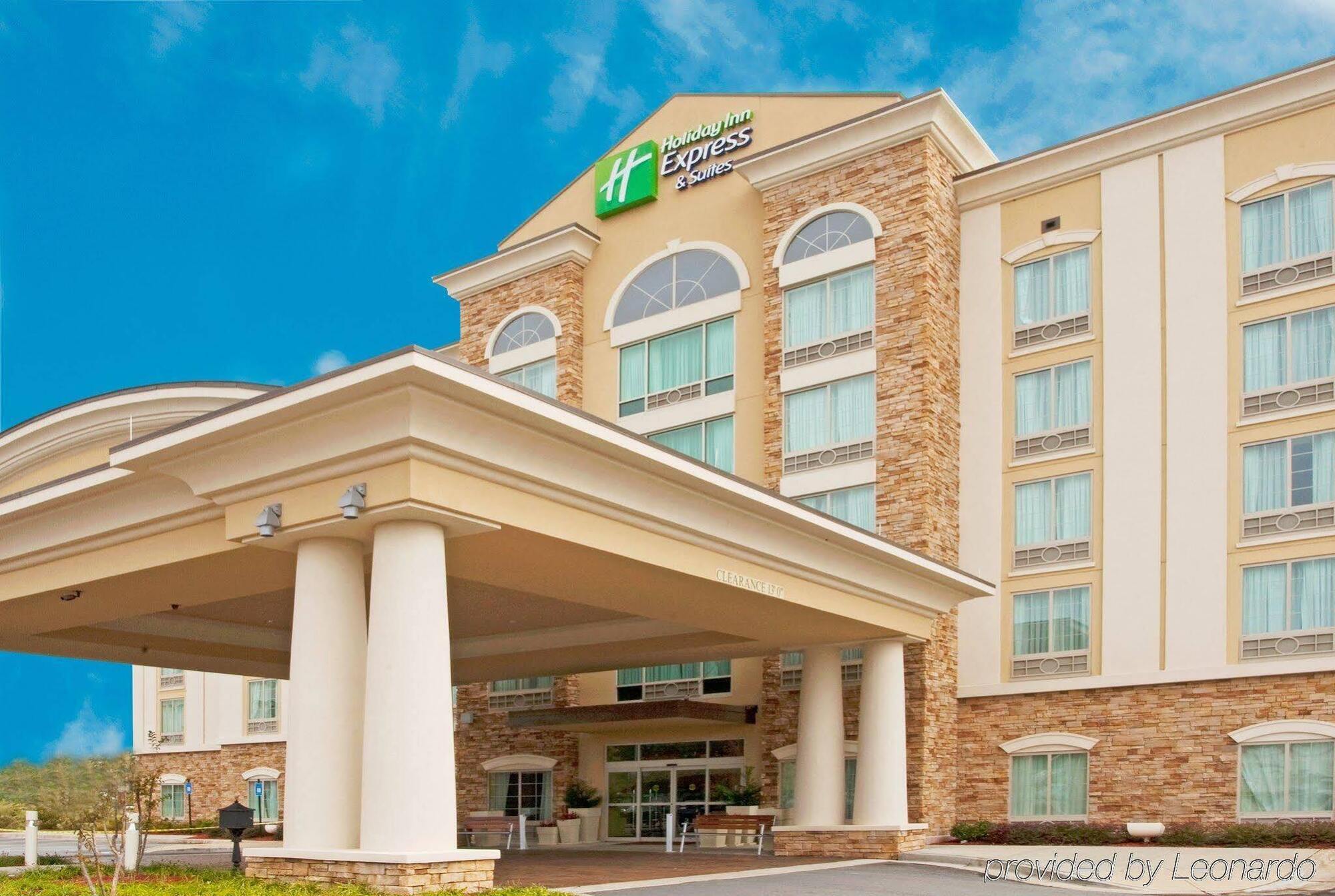 Holiday Inn Express & Suites Columbus At Northlake By Ihg Exterior photo